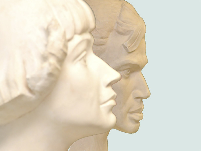 Бюсты Цветаевой и Пастернака